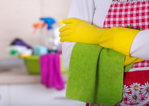 Waste handling and safe site conditions during a cleaning service